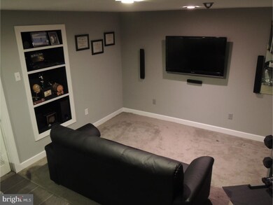 102 Richmond Ct, Harleysville, PA 19438 - photo 5