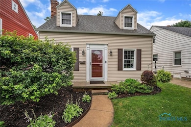 2637 Gracewood Rd, Toledo, OH 43613 - photo 2