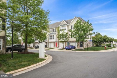 23188 Blackthorn Square, Sterling, VA 20166 - photo 5