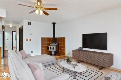05-Living Room 20210722-DW-3444_Final