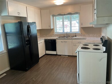 972 E 36th St, Tulsa, OK 74105 - photo 6