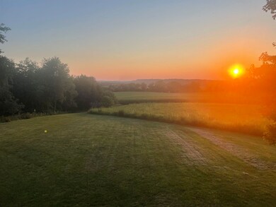 N8551 Freidig Rd, Brooklyn, WI 53521 - photo 4