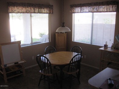 Eat-in kitchen