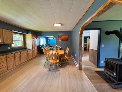 26 Hale St, Lincoln, ME 04457 - photo 7