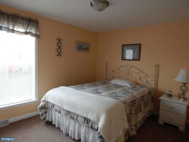 6 Mockingbird Ct, Bechtelsville, PA 19505 - photo 3