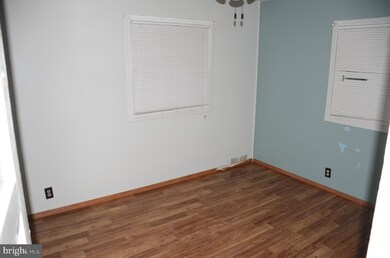 1210 Fuselage Ave, Middle River, MD 21220 - photo 5