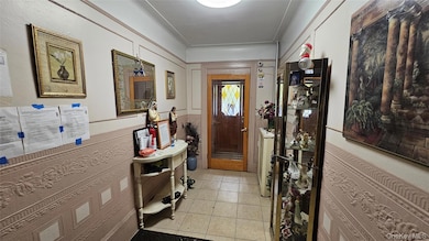 82-03 Myrtle Ave, Glendale, NY 11385 - photo 5