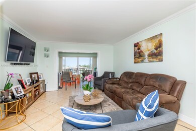 4490 W 19th Ct unit 513, Hialeah, FL 33012 - photo 7