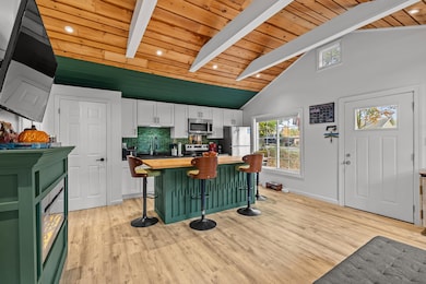 1010 Riverside Dr, Waupaca, WI 54981 - photo 4