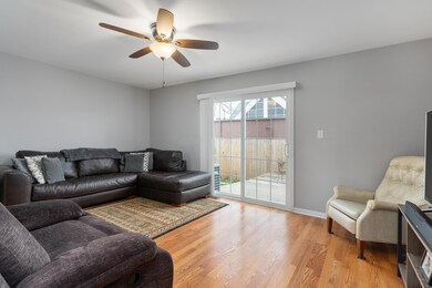 73 Tarryton Ct W_11