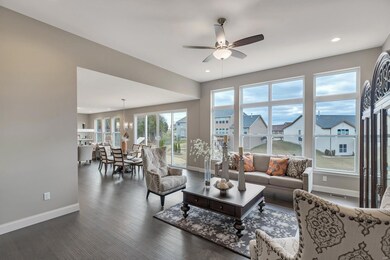 331 Wyndemere Dr, Lake Saint Louis, MO 63367 - photo 7