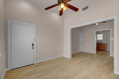1017 11th St unit 2, Galveston, TX 77550 - photo 7