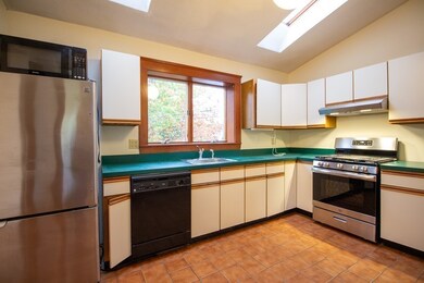 24 Piedmont St unit 2, Arlington, MA 02476 - photo 3