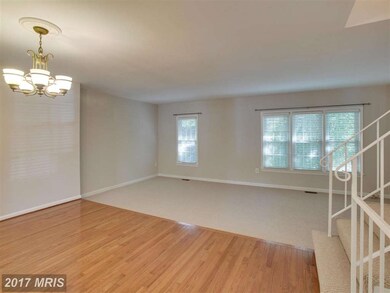 9021 Blarney Stone Dr, Springfield, VA 22152 - photo 4