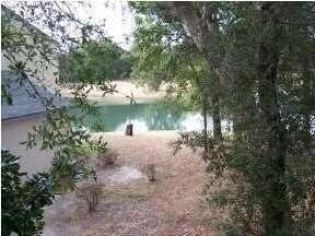 20160908210006473396000000-o