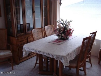 formal dining
