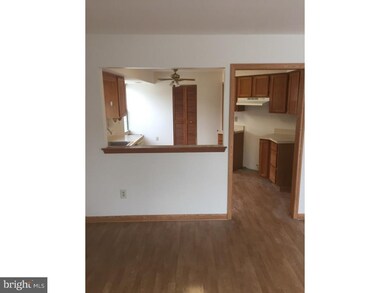 60 Meadows Dr, Glassboro, NJ 08028 - photo 2