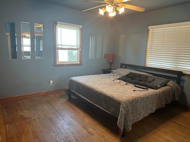 3232 Condit St, Highland, IN 46322 - photo 5