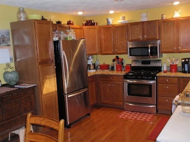 2853 Abraham Ct, La Porte, IN 46350 - photo 6