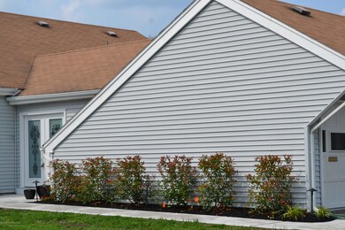 83 Parkway Dr unit D, Freehold, NJ 07728 - photo 3