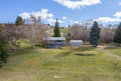 2131 NW Cascade Ave, East Wenatchee, WA 98802 - photo 7