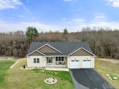 17 Sunny Crest Ln, Belchertown, MA 01007 - photo 2