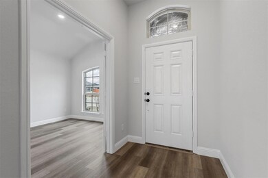 1105 Holly St, Cleburne, TX 76033 - photo 4