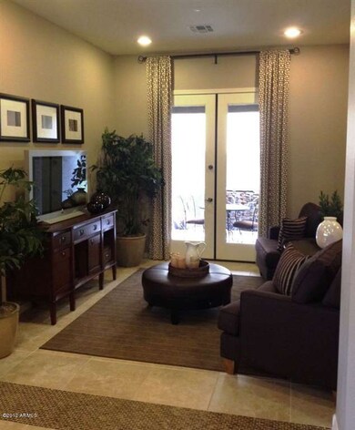 Flex Room