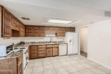 14248 N 35th St Phoenix AZ - MLS Sized -