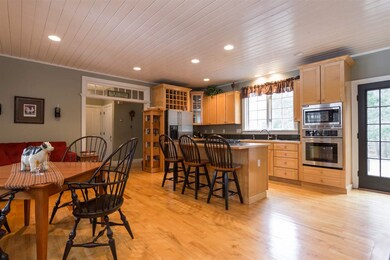 6 Spring Creek Ln, Stratham, NH 03885 - photo 4