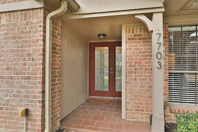 7703 Creek Glen Dr, Houston, TX 77095 - photo 3
