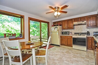 5 Village Way unit F, Norton, MA 02766 - photo 7