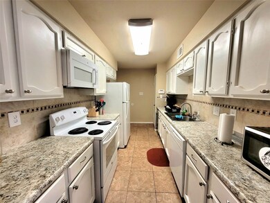 7867 Green Lawn Dr unit 7867, Houston, TX 77088 - photo 7