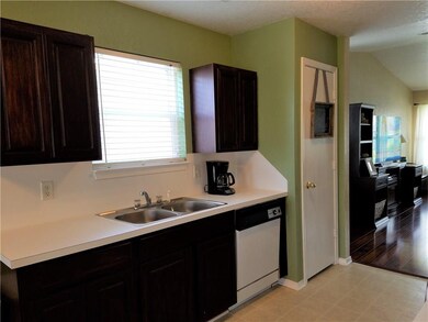 9217 Snowberry Dr, Oklahoma City, OK 73165 - photo 6