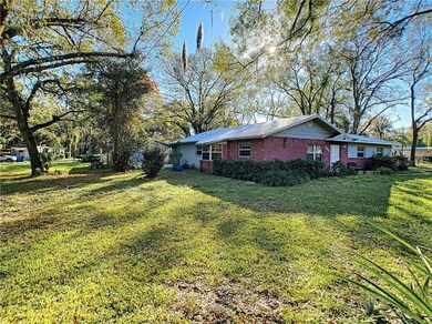 5469 Eureka Springs Rd, Tampa, FL 33610 - photo 7