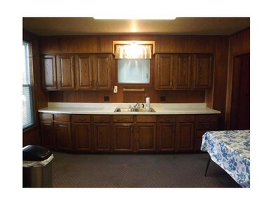 1028 W Hunter St, Logan, OH 43138 - photo 3