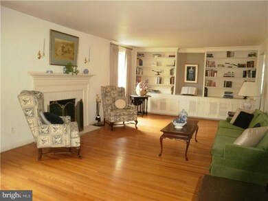 518 Covered Bridge Rd, Cherry Hill, NJ 08034 - photo 6