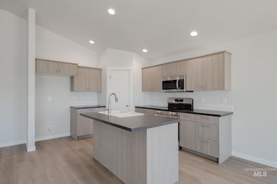 9093 W Camellia St, Nampa, ID 83687 - photo 5