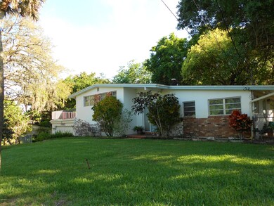 2005 Vaughn St, Titusville, FL 32796 - photo 2