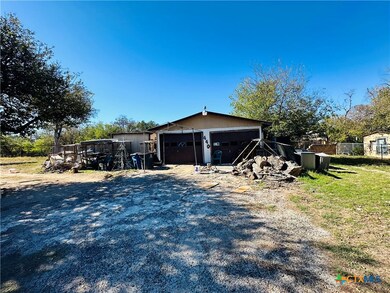 440 Peace Ave, New Braunfels, TX 78130 - photo 3