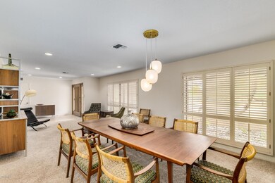Dining/Living room 3
