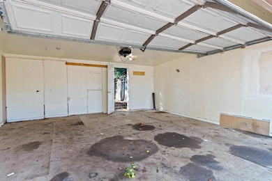 2081 Oakwood Dr, East Palo Alto, CA 94303 - photo 4