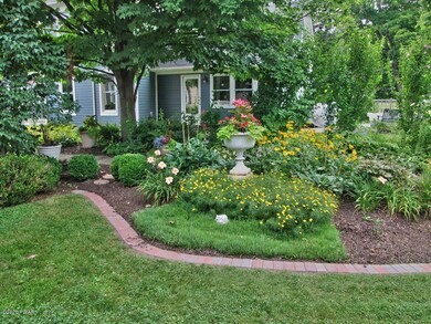 303 W High St, Milford, PA 18337 - photo 4