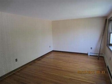 302 Grove St, Randolph, MA 02368 - photo 5