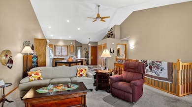 3313 Alf Ct, Eau Claire, WI 54701 - photo 3