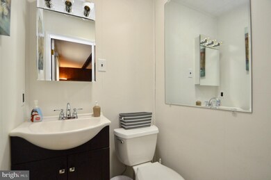 329 E Wall St, Bethlehem, PA 18018 - photo 5