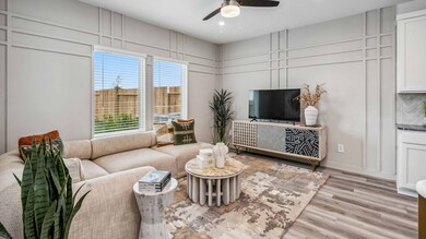 965 Mansfield St, Houston, TX 77091 - photo 3