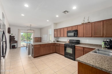 18864 N Lariat Rd, Maricopa, AZ 85138 - photo 6