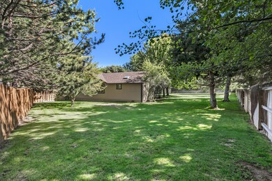 21065 Lost Valley Ct, Bend, OR 97702 - photo 7