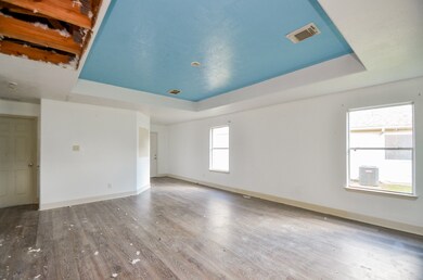 1111 Kingbriar Cir, Spring, TX 77373 - photo 7